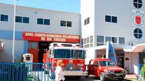 Por primera vez el cuartel de Bomberos Voluntarios suma mujeres
