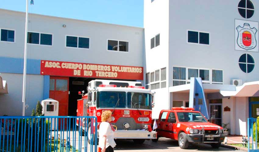 Por primera vez el cuartel de Bomberos Voluntarios suma mujeres