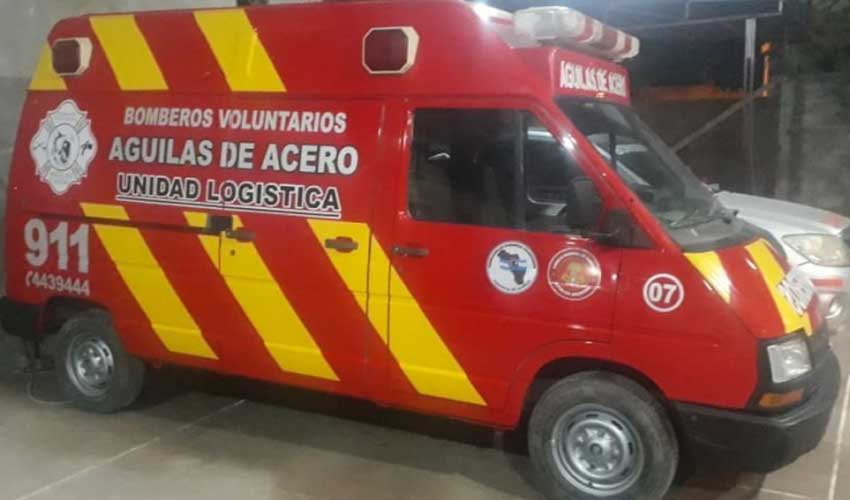 Bomberos Águilas de Acero con una nueva unidad móvil