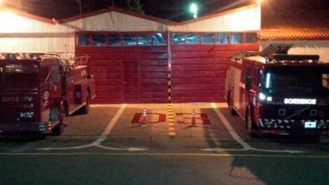 Hisopados negativos para los bomberos aislados y reabren el Cuartel