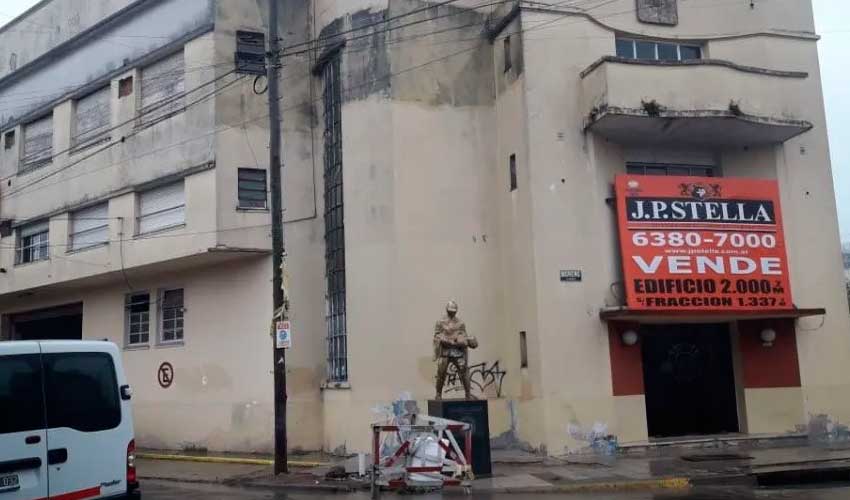 Bomberos venden su cuartel para pagar deudas con AFIP