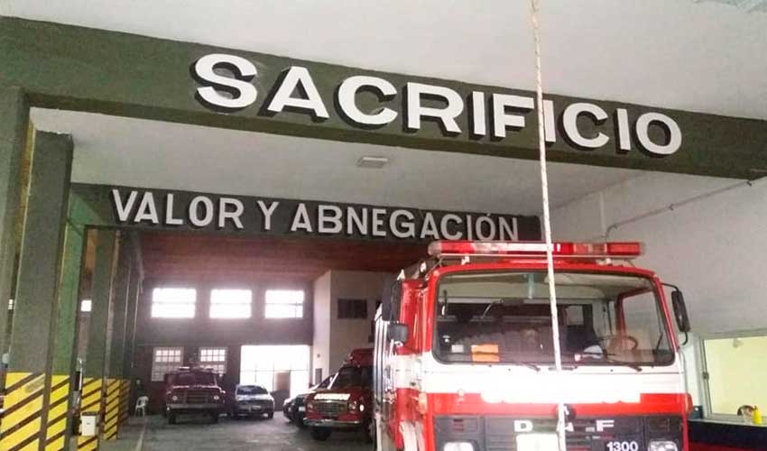 Ganó la rifa de Bomberos y le donó el premio a la institución