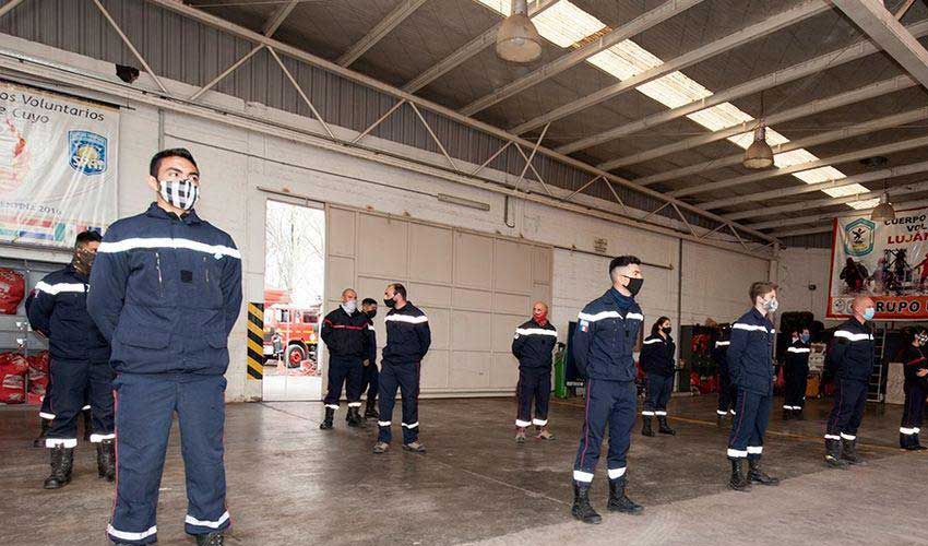 Bomberos de Luján de Cuyo celebraron su 52° Aniversario