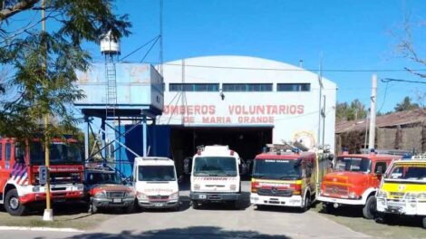 Bomberos de Voluntarios de María Grande incorporan paneles solares