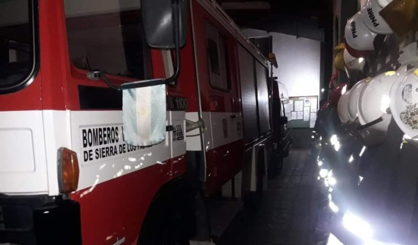 Bomberos voluntarios de Sierra de los Padres incorporan nueva unidad