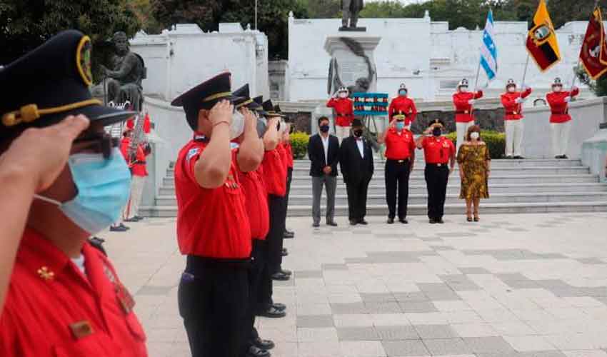 Bomberos de Guayaquil conmemoraron sus 185 años de vida