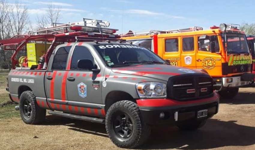 Bomberos de Ingeniero Luiggi con nueva unidad operativa del cuartel
