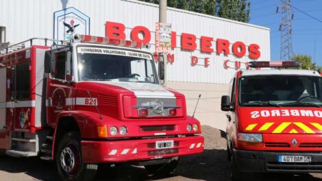 Bomberos Voluntarios de Lujan de Cuyo celebraron su 52° aniversario