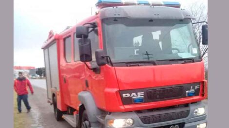 Bomberos de Coronel Mom con nuevo autobomba