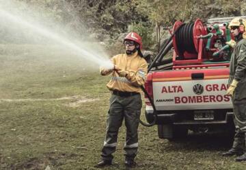 Historias: De bombero a exportador de elementos para apagar incendios