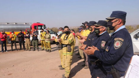 Córdoba homenajeó a los bomberos con un bocinazo
