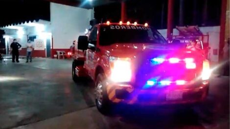 Bomberos de Ciudad del Carmen con nuevo vehículo