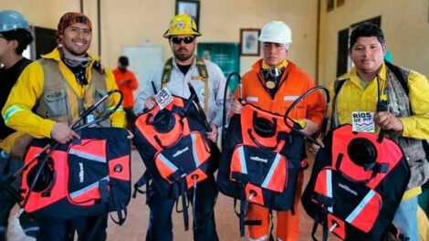 Activistas medioambientales piden ayuda para ayudar a los bomberos