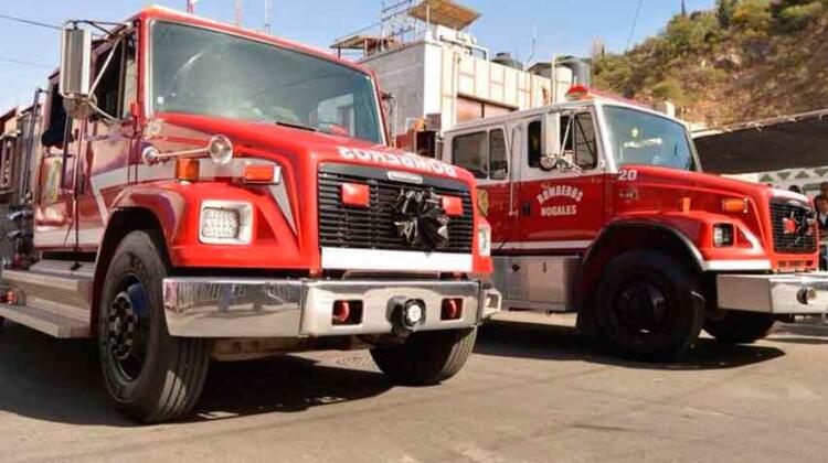 Lanzan huevos a bomberos de Nogales cuando atendían servicio