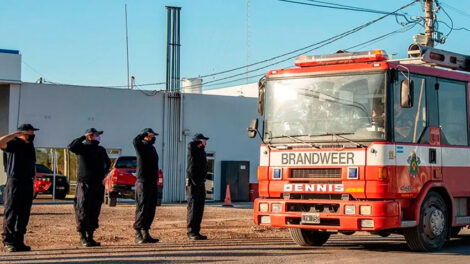 Nueva autobomba para Bomberos Voluntarios de Castex
