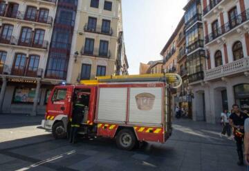 Compraran nuevos equipos de proteccion para bomberos de Toledo 