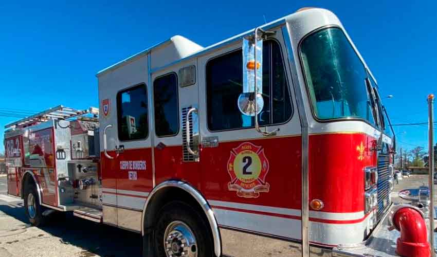 Bomberos con nuevo carro de importado desde Estado Unidos