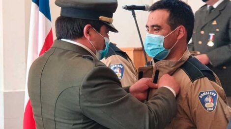 Bomberos fueron destacados por sus años de servicio