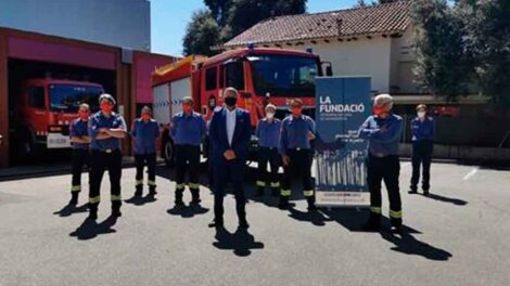 Fundación Patrimoni entrega un camión a los bomberos voluntarios