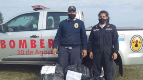 Bomberos de 30 de Agosto donó equipamiento a un cuartel de Corrientes