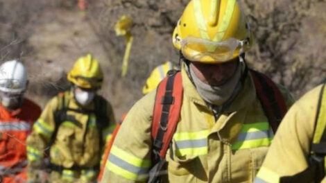 Presentan un proyecto para el retiro universal de bomberos