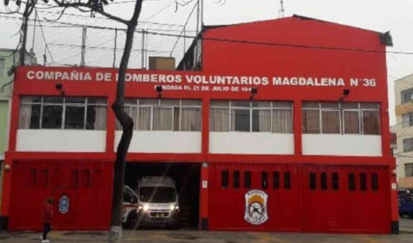 Aspirante a bombero se encuentra en coma tras ser atropellado