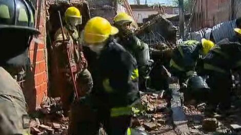 Varios Bomberos heridos por explosión en Tortuguitas