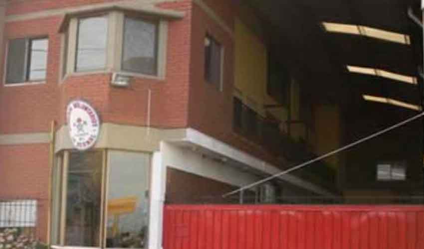 Bomberos Voluntarios de Bernal le salvaron la vida a un bebé