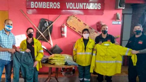 Nueva indumentaria para los Bomberos de de la Punta