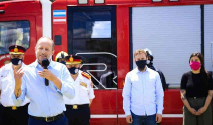 Entregaron subsidios a Bomberos de Lomas de Zamora