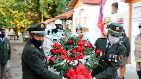 Bomberos de Chépica recordó a sus voluntarios fallecidos