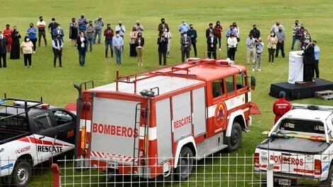 Entregan autobomba a los Bomberos Voluntarios de Bella Vista