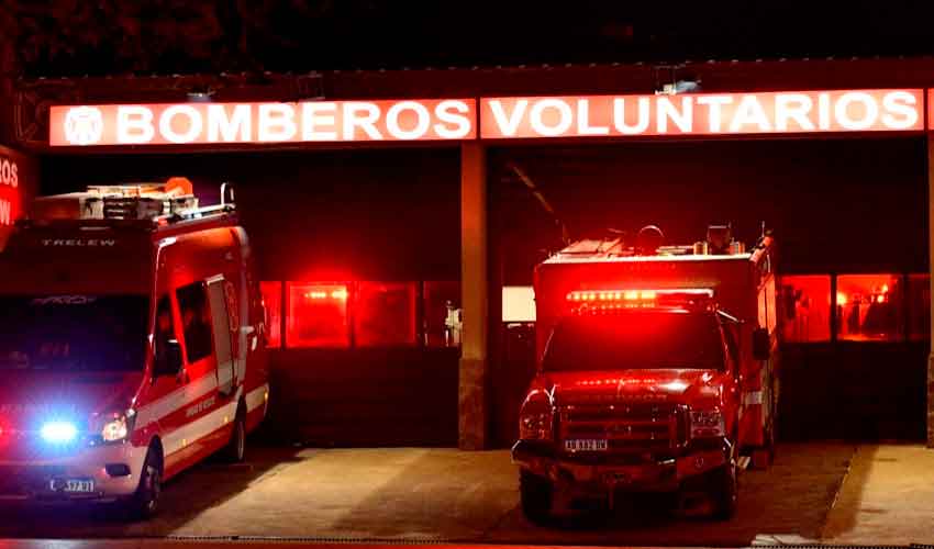 Bomberos se reunieron con diputados por la nueva Ley