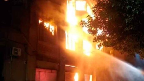Bomberos de Colón colaboraron en incendio en Paysandú