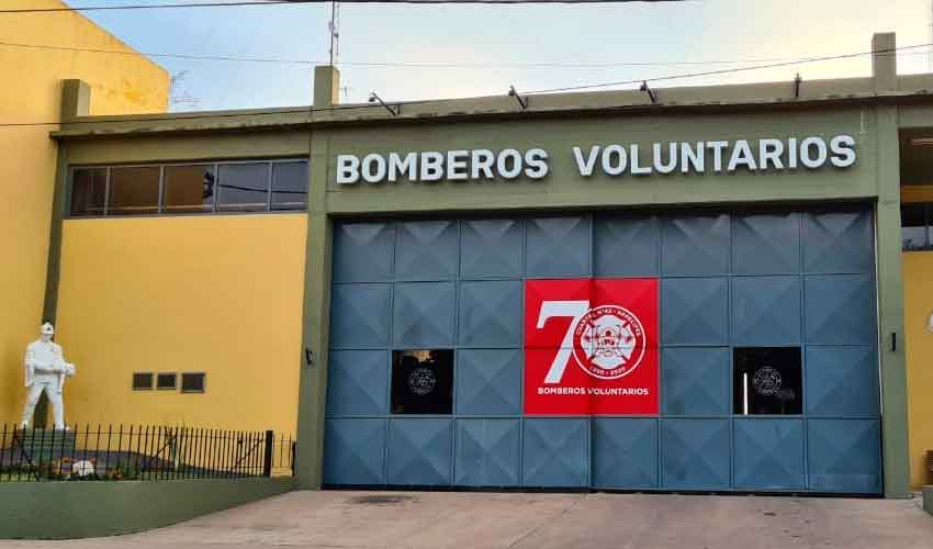 Bomberos Voluntarios de Arrecifes festejaron sus 70 años