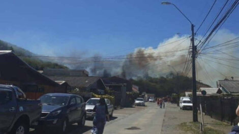 Bomberos fueron atacados cuando acudían a una emergencia
