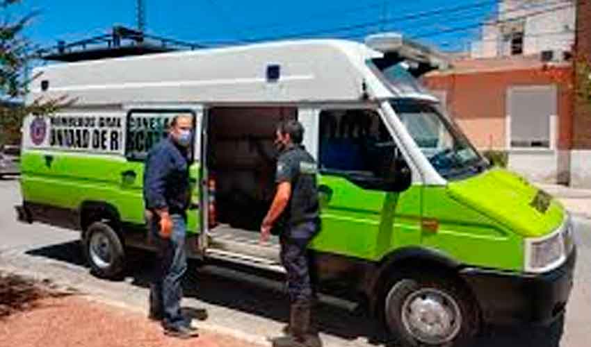Olivera presentó la nueva unidad de rescate de los bomberos