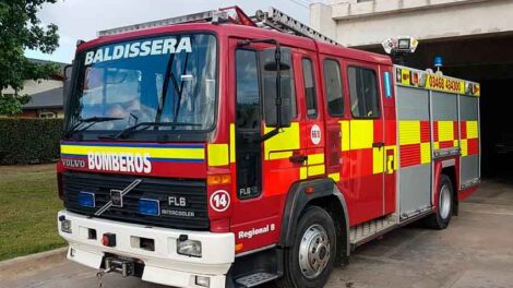 Bomberos Voluntarios de Gral. Baldissera con nuevo autobomba