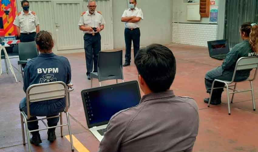 Rindieron examen los futuros Bomberos de Chubut
