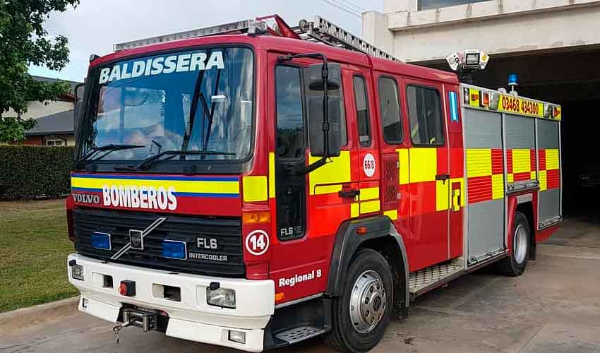 Bomberos Voluntarios de Gral. Baldissera con nuevo autobomba