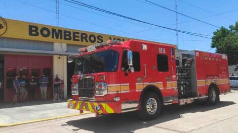 Bomberos Voluntarios de Monte Maíz con nueva Unidad