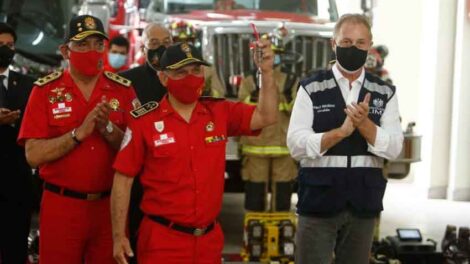 Bomberos recibieron la remodelada compañía Roma N° 2