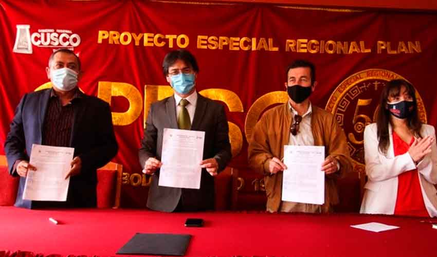 Vehículos para incendios forestales serán entregados a Bomberos