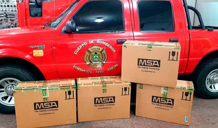 Bomberos de Echenagucia adquirieron equipos de respiración