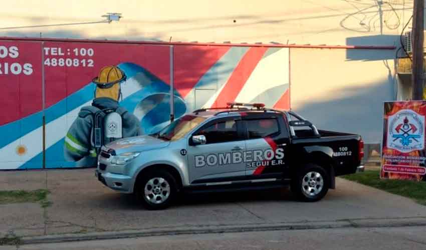 Bomberos Voluntarios de Seguí presentaron un nuevo móvil