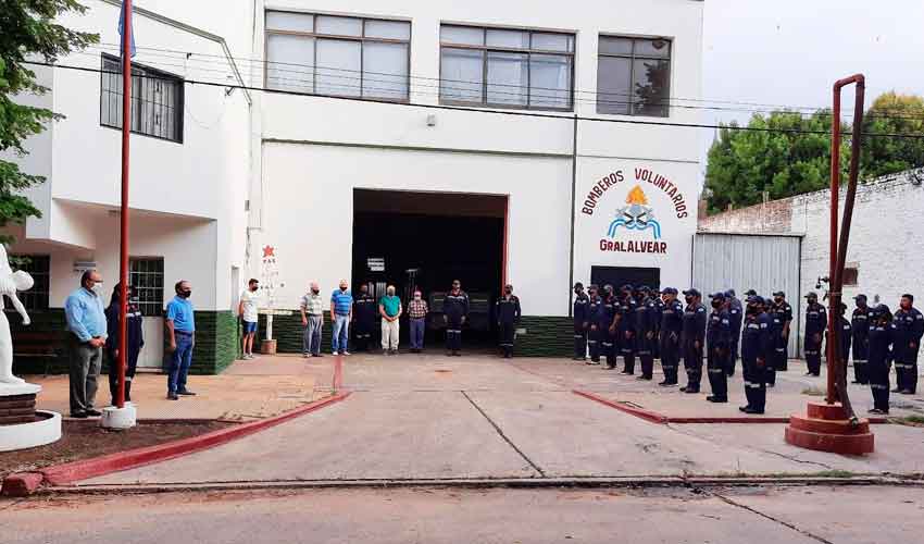 Bomberos Voluntarios de General Alvear celebro su 63° aniversario