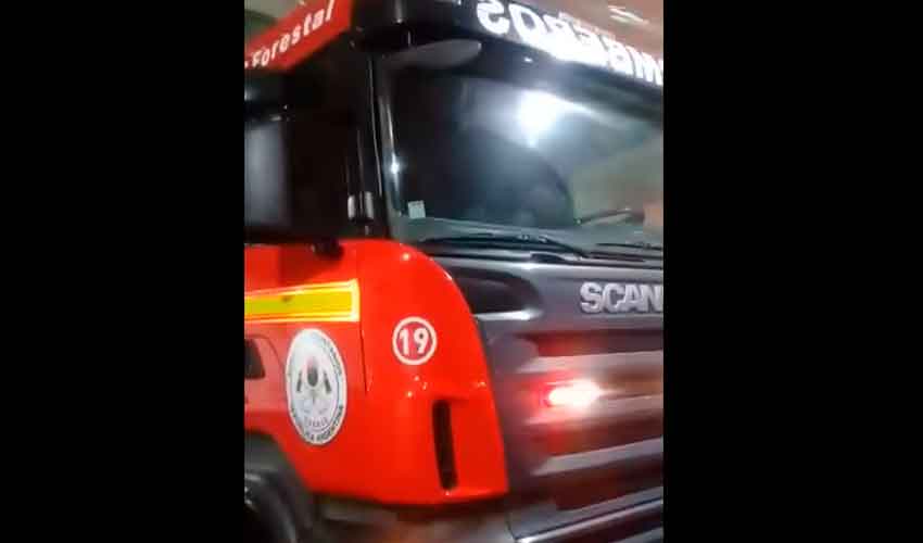 Bomberos Voluntarios de Orense presentaron nuevo móvil