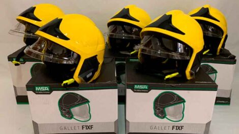 Bomberos de Colonia San Bartolomé realizó la compra de cascos MSA