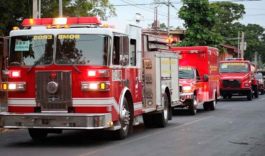 Juigalpa recibe tres nuevos vehículos de emergencia