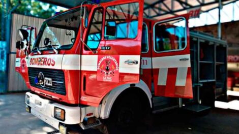 Bomberos Voluntarios de La Paz recibió una Autobomba